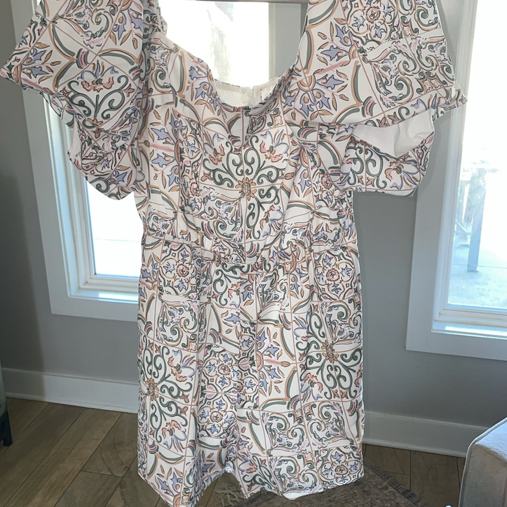 Sweet Generis Romper, Size Medium - image 4